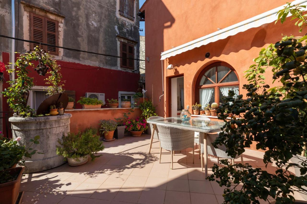 Apartment Below The Stars Rovinj Extérieur photo